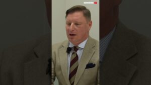 Samo siedzenie na ławie oskarżonych to problem